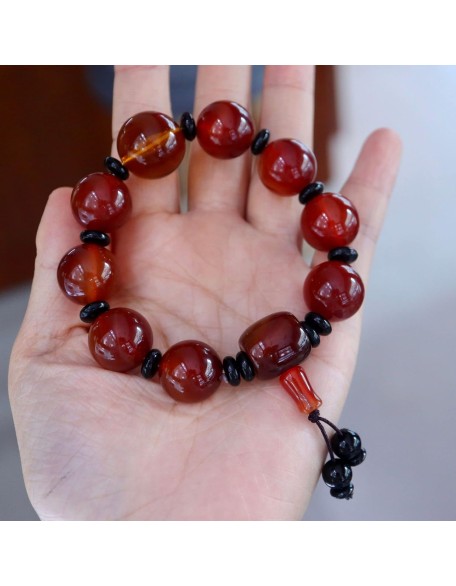 Natural Agate Bracelet Tibetan Style Feng Shui Bracelet 16mm Antique Carnelian Golden Amber Bracelet Buddha Beads Bracelet Reiki Healing Spiritual Meditation Ornament for Prosperity Luck Well-Being