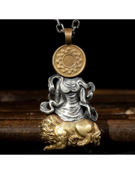 New Retro Style Buddha Pendant Guanyin Bodhisattva Pendant Necklace Female Trend Pendant Male