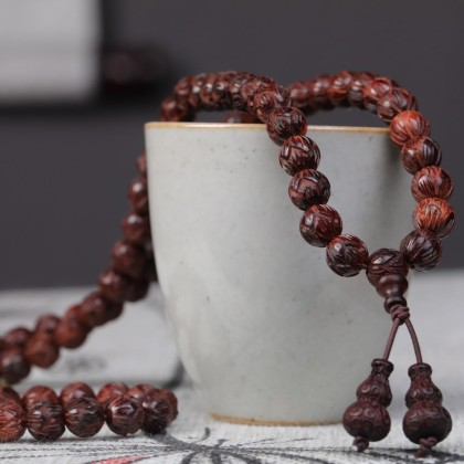 Unisex Natural African Blood Red Sandalwood Prayer Beads Tibetan Buddhism Mala Bracelet Necklace