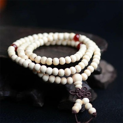 New 2024 8Mm Buddhist Natural Sandalwood Buddha Meditation Wood Prayer Bead Mala Bracelet Women Men 108 Beads Bangles Hanging Decoration Fashion Accessories Creative Gift