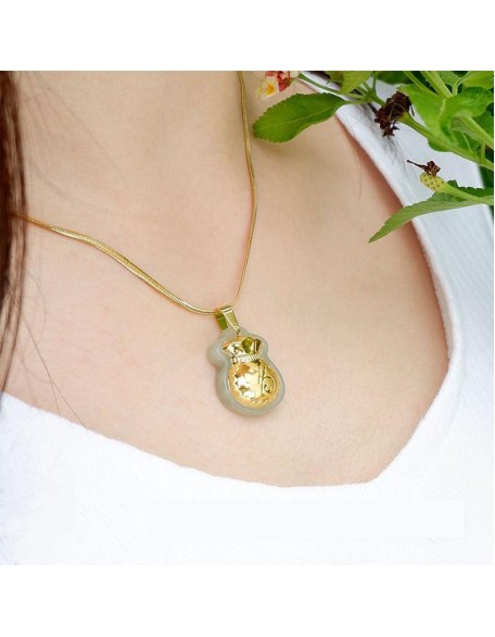 Jade Money Bag Necklace - Feng Shui Wealth Activator