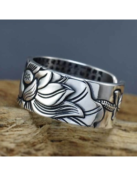 The Heart of Lotus Sutra Ring - For Purity & Wisdom