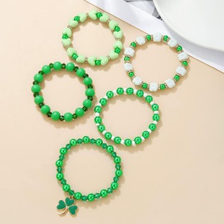 Cute Wooden Beads Bracelet Set Handmade Dwarf Hat Irish Shamrock Wooden Green Clover Strecth Bracelets